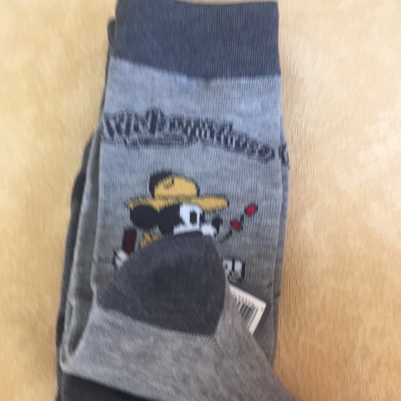 NWT-DISNEY’s Mickey Mouse Men’s Crew Socks 2 Pack - Picture 6 of 6